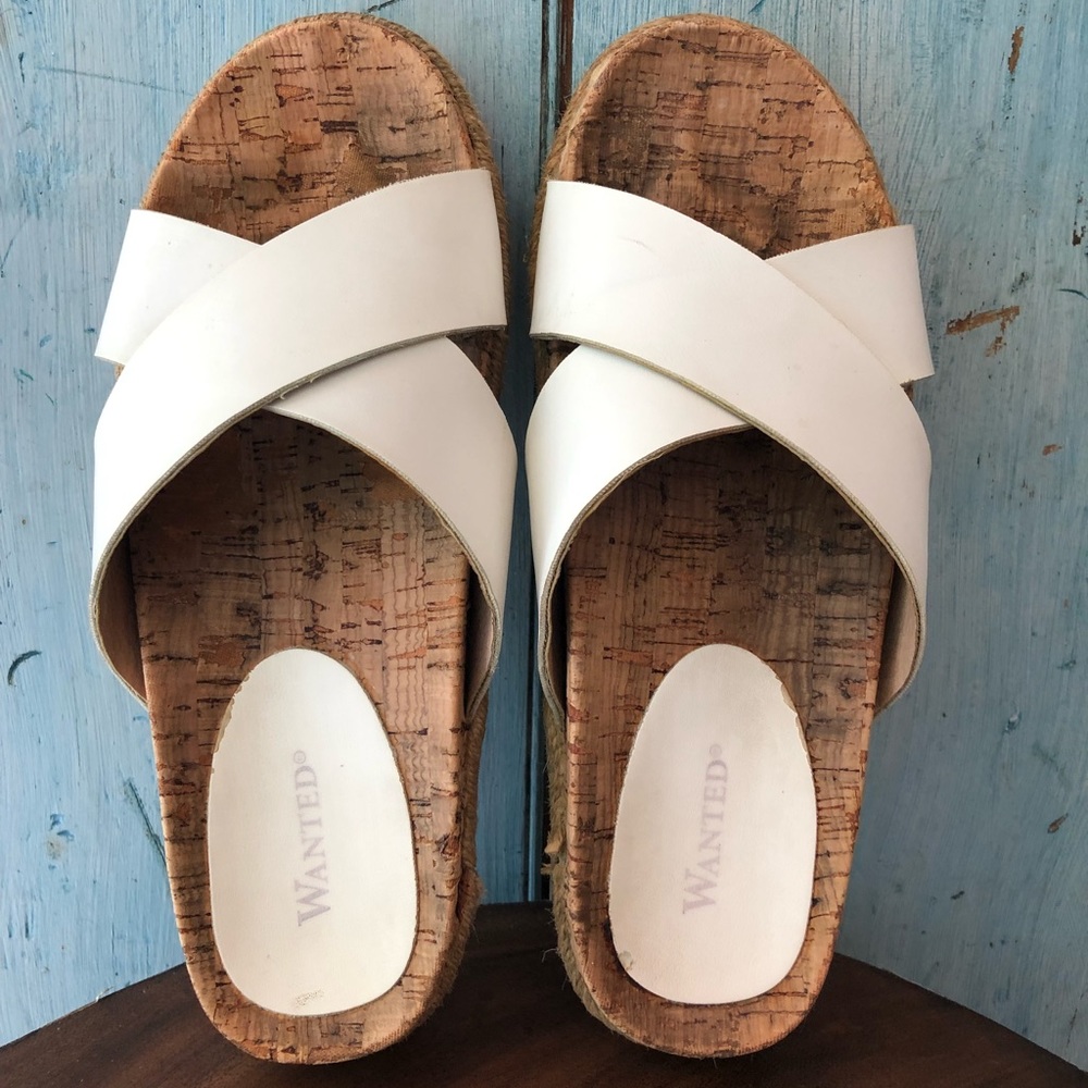 Wanted white sandals with criss-crossed straps, cork & white soles, size 8 - Picture 10 of 10